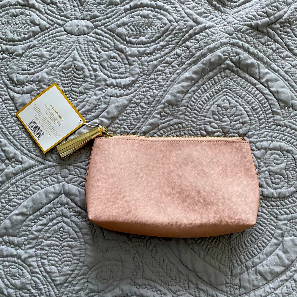 MICHAEL KORS Clutch